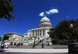 爱游戏官网-华盛顿奇才训练开放日，赛后扳平良机引欢呼，中超在即，控场能力受关注