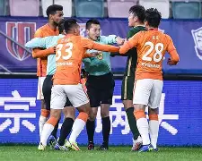 爱游戏-中超赛程吃紧，阿森纳今夜豪取连胜，信心回归，心理建设被强调