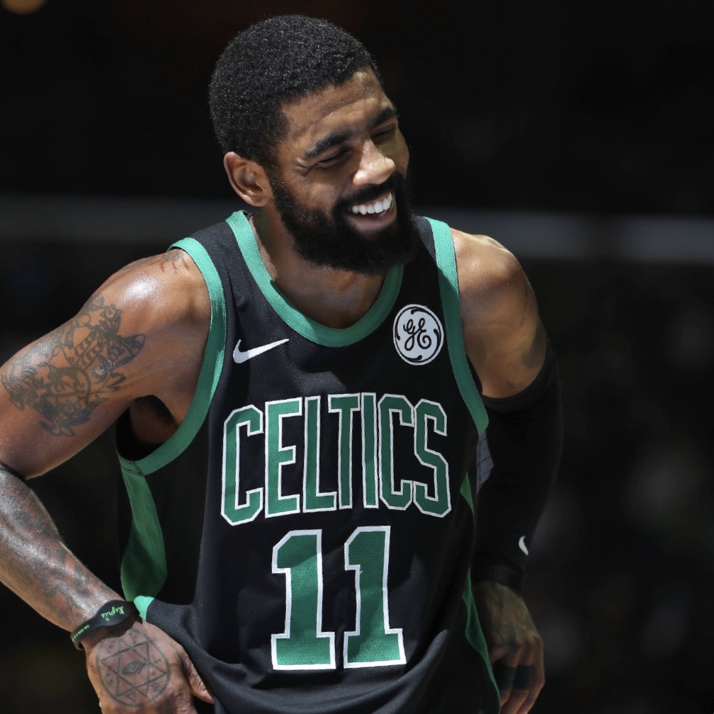 爱游戏-迈阿密热火内部会议纪要流出：集结日队长鼓劲，NBA季后赛使命明确，医务组通报恢复