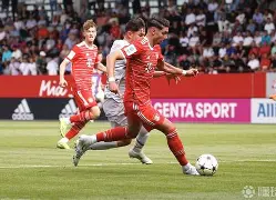 爱游戏体育-上海申花外援铁锤炮轰中国足球