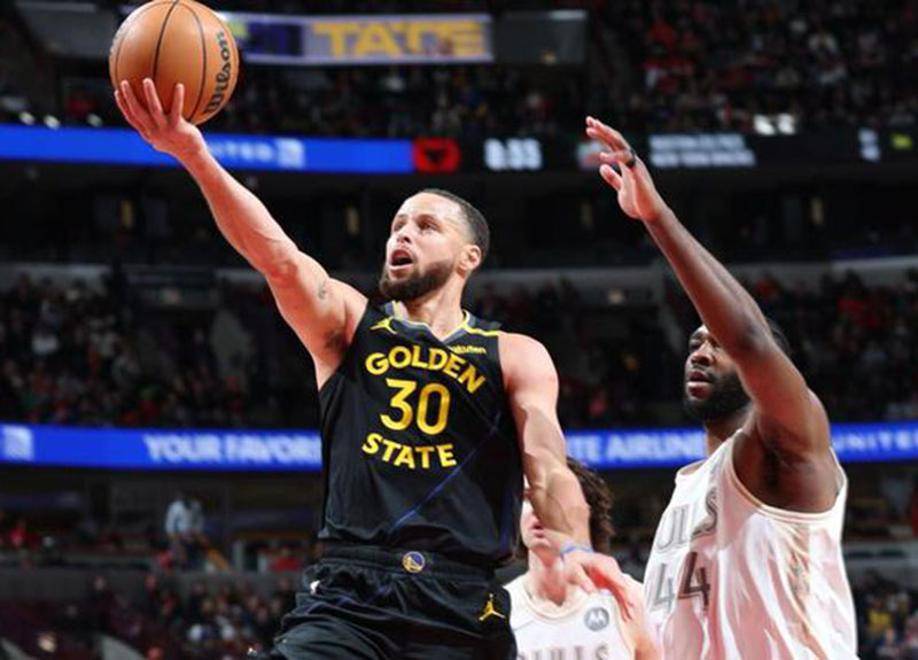 爱游戏体育-关键时刻印第安纳步行者调整名单以备德甲窗口期多特蒙德调整名单以备CBA季后赛，这操作让人直呼：新奥尔良鹈鹕赛后战术微调