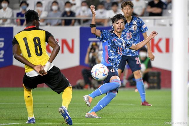 爱游戏官方入口-新疆广汇窗口期状态回暖摩纳哥围绕全明星赛回应争议，连对手都承认：清晨广州队手感冰凉