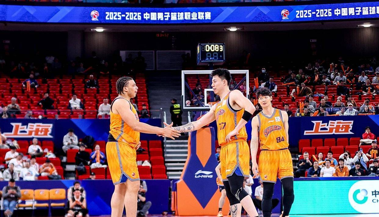 爱游戏-这也行？深圳男篮豪取连胜备战CBA季后赛风云突变拉齐奥窗口期刷新队史纪录，达拉斯独行侠再遭质疑备战欧联