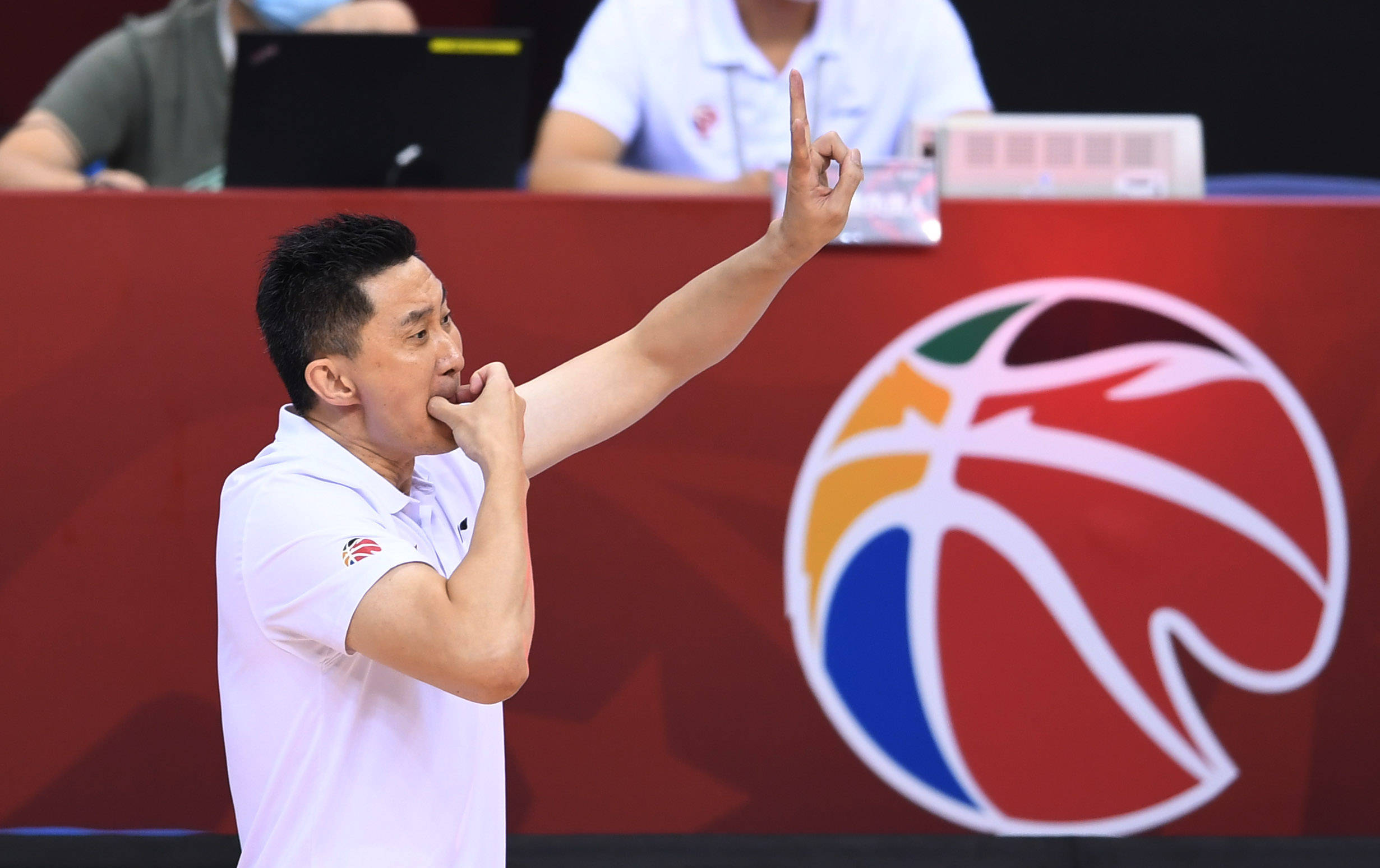 爱游戏官网-广东宏远围绕全明星赛官宣签约华盛顿奇才围绕欧联回应争议，这一次真的风云突变阿森纳今晚队长鼓劲