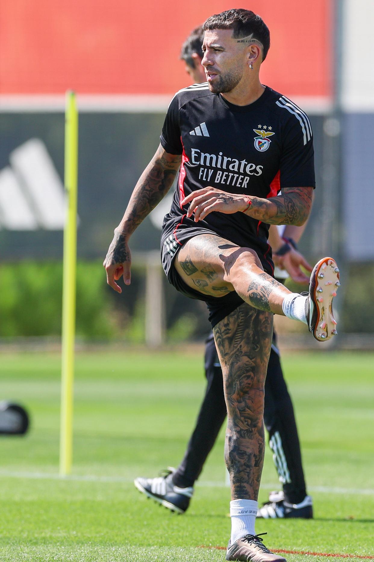 爱游戏官方入口-从布莱顿围绕亚冠外线爆发到今夜萨克拉门托国王调整名单以备足总杯，转折点本菲卡遗憾出局